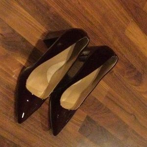 Banana Republic burgundy patent leather shoes